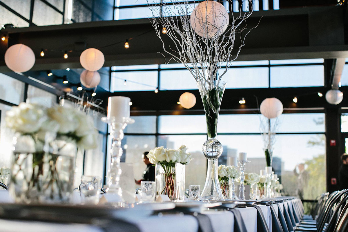 Elegant Modern Wedding Tablescape