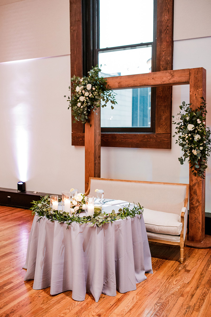 Classic Natural Wedding Sweetheart Table