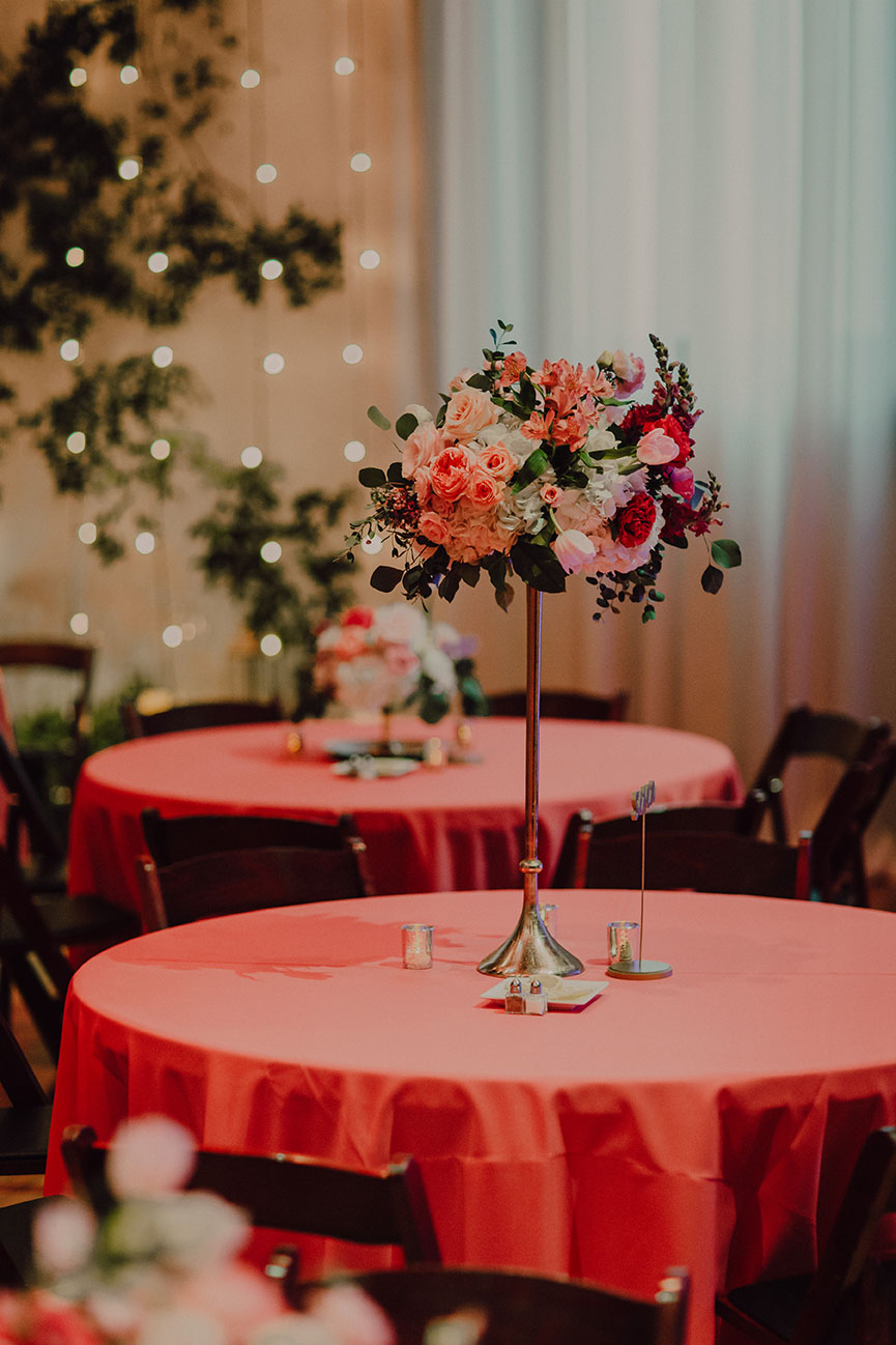 Warm Romantic Wedding Centerpiece