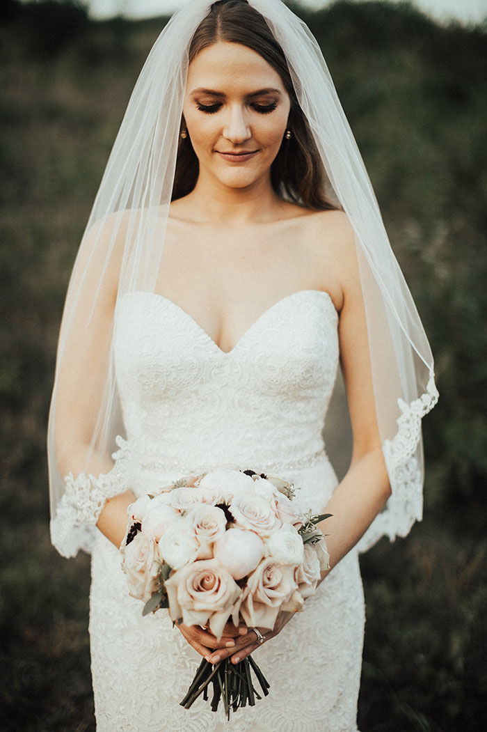 Rebecca Holding her Pale Pink Bouquet