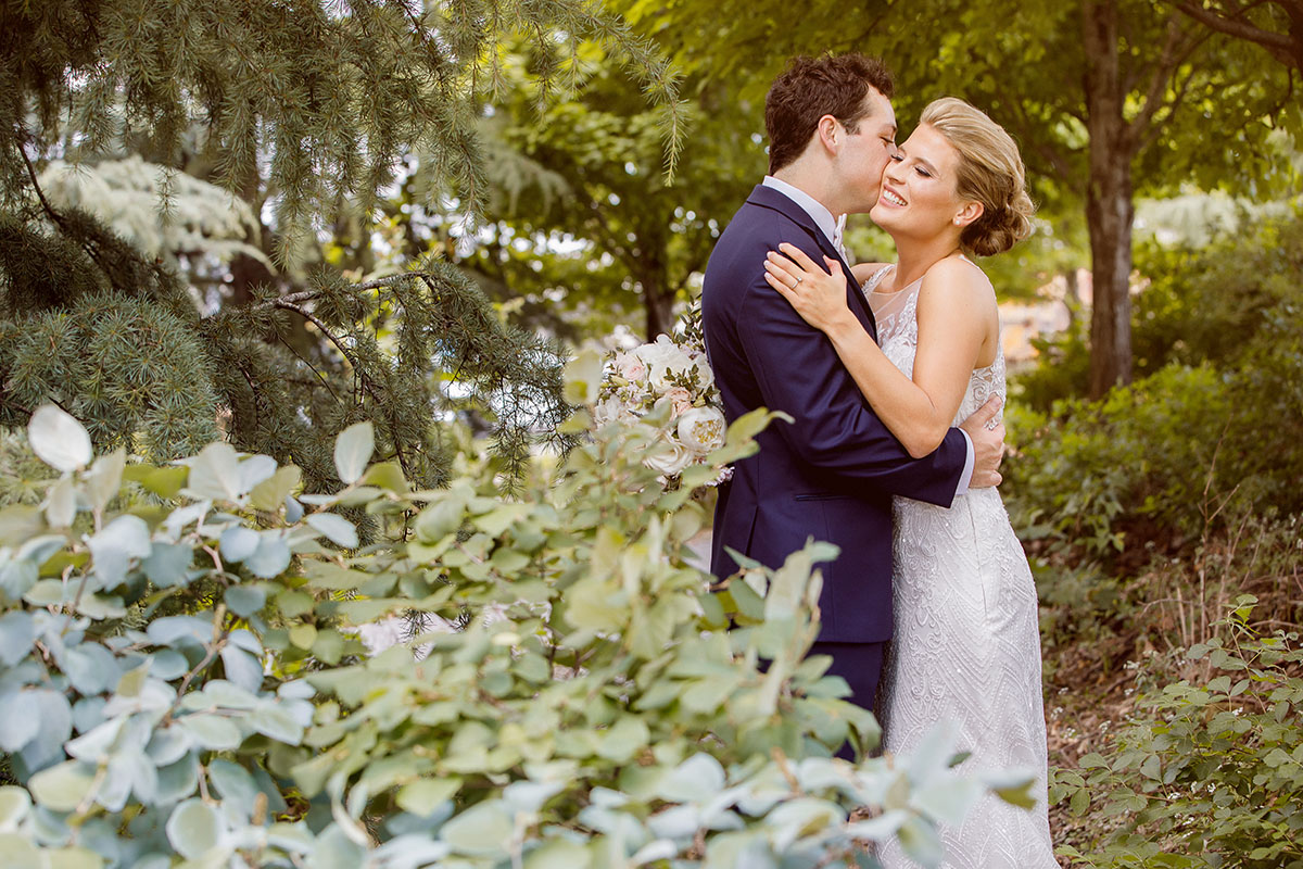 Rachel and Bryan's Lilac Spring Wedding