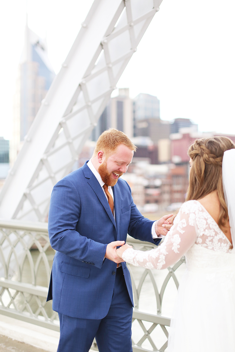 Robin-Will-Bridge-Building-Wedding-7