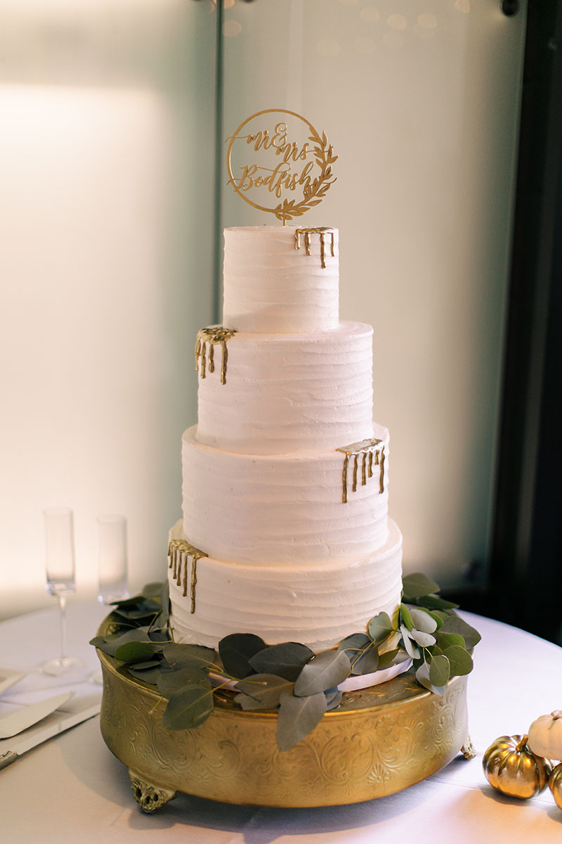 Classic Fall Wedding Cake