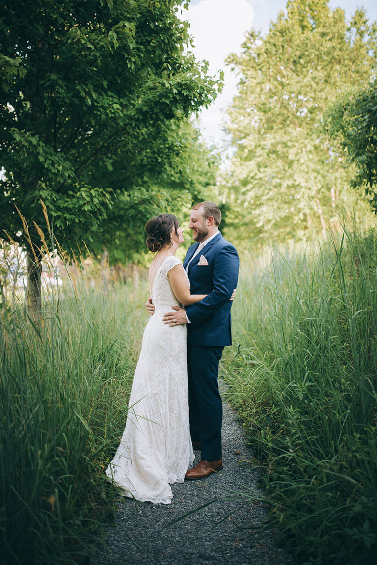 Erin + Ryan's Simple, Elegant Wedding | Infinity Hospitality