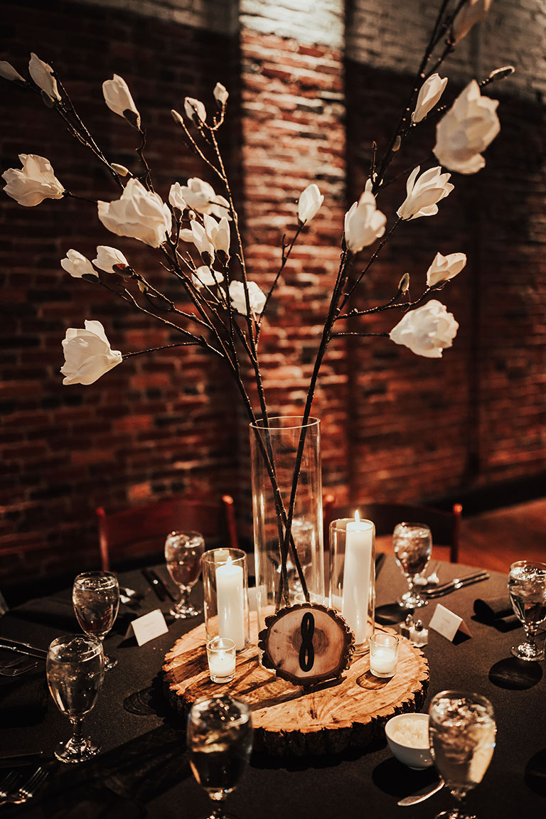Moody Southern Centerpiece