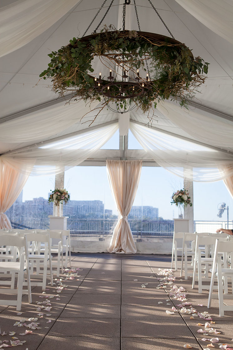 Tinsel-Derek_Bridge-Building-Wedding_8