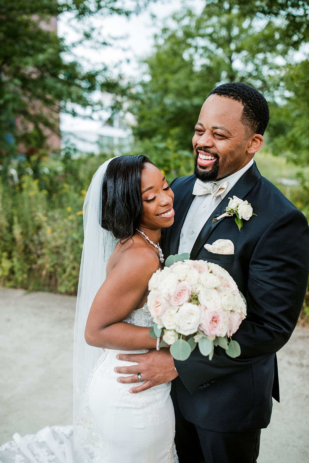 Brandice and Marland's Elegant Summer Wedding Day