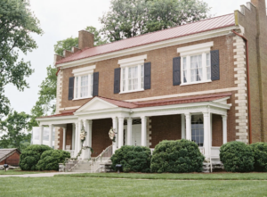 exterior of Ravenswood Mansion